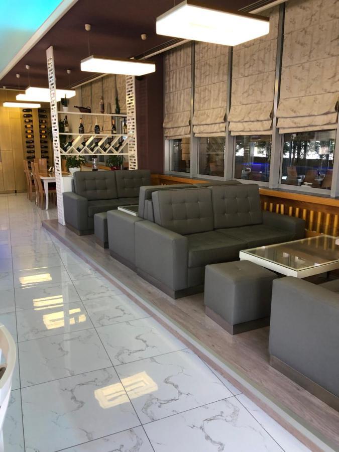 Eljos Hotel Fushe-Kruje Ngoại thất bức ảnh
