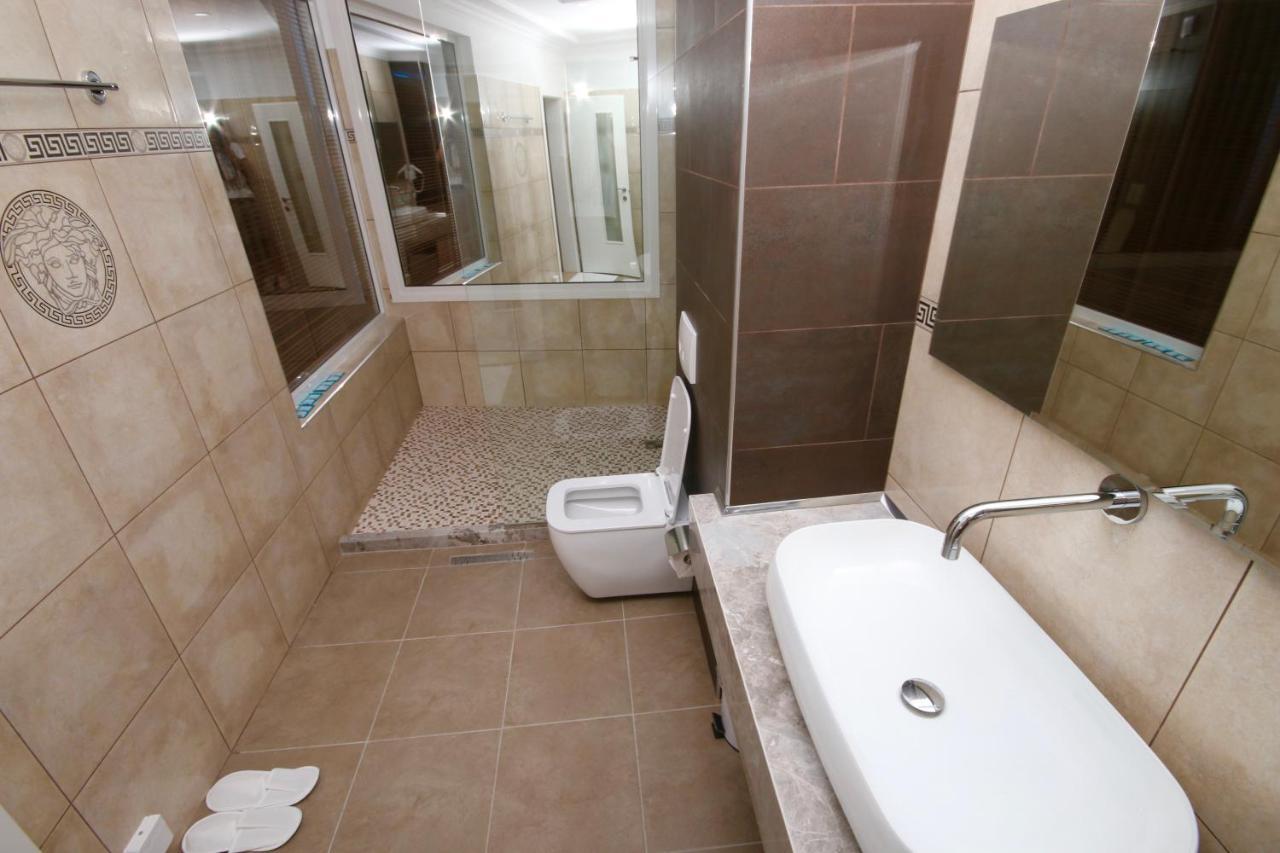 Eljos Hotel Fushe-Kruje Ngoại thất bức ảnh
