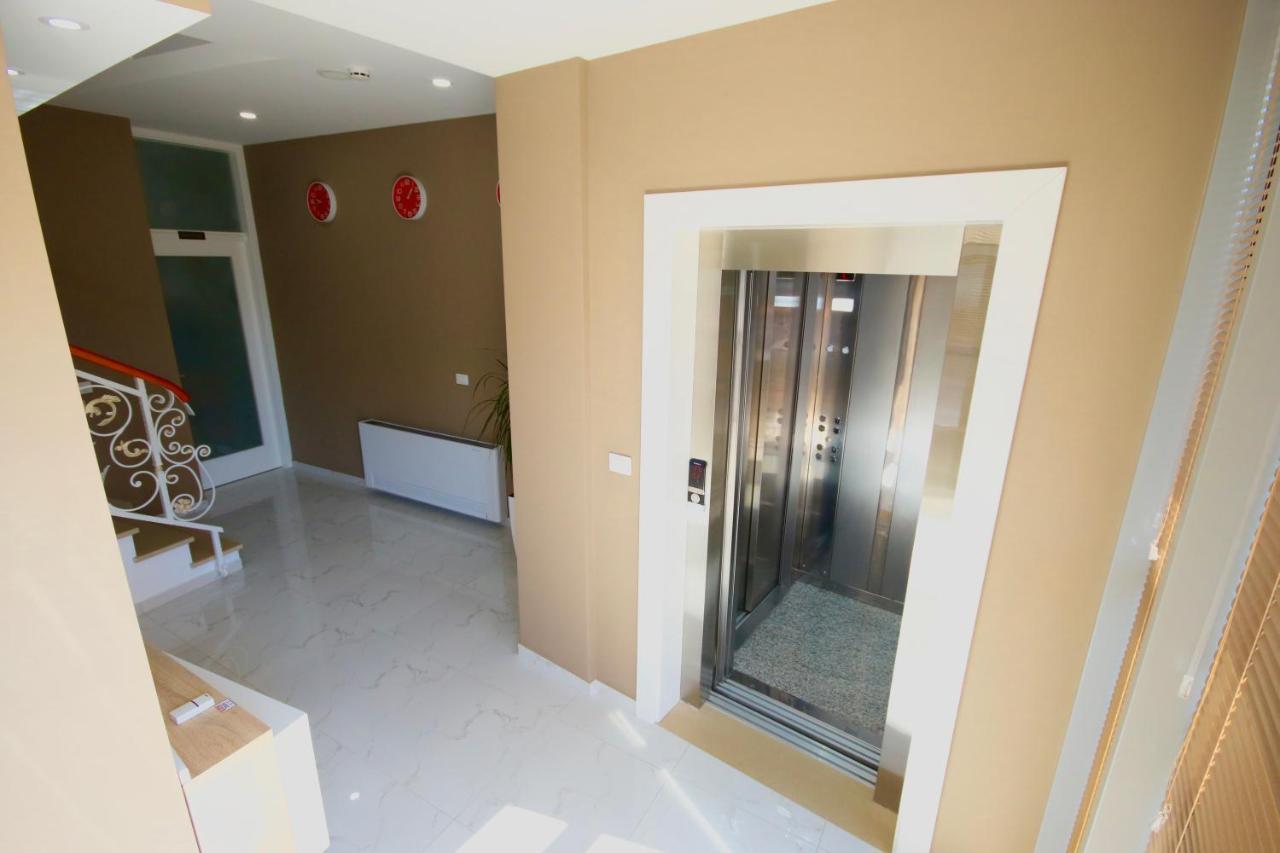 Eljos Hotel Fushe-Kruje Ngoại thất bức ảnh